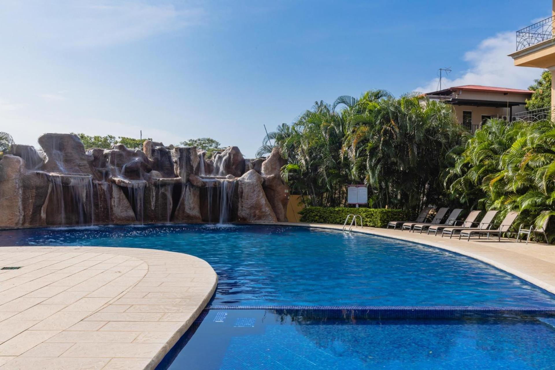 Sunrise 6- Ocean View 2 Bedroom Condo, Steps To The Beach Tamarindo Eksteriør billede