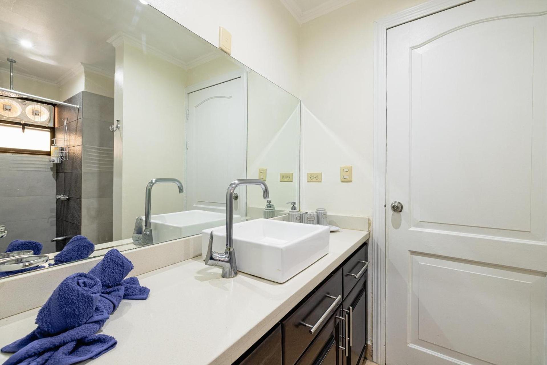 Sunrise 6- Ocean View 2 Bedroom Condo, Steps To The Beach Tamarindo Eksteriør billede
